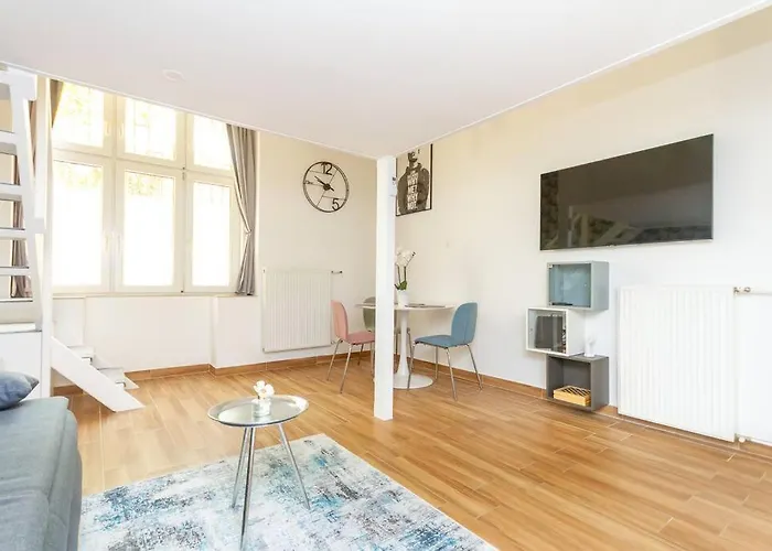 Kazinczy Gem 7th District Haven By Nw Daire